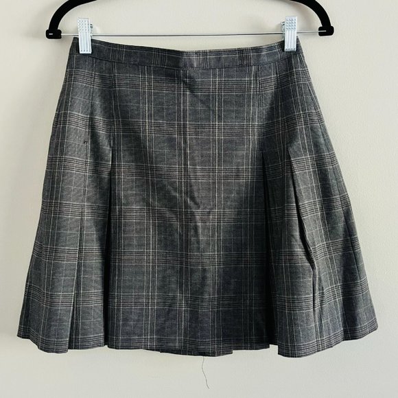 Tristan Gray Plaid Knee-Length Wrap Skirt - Picture 2 of 10